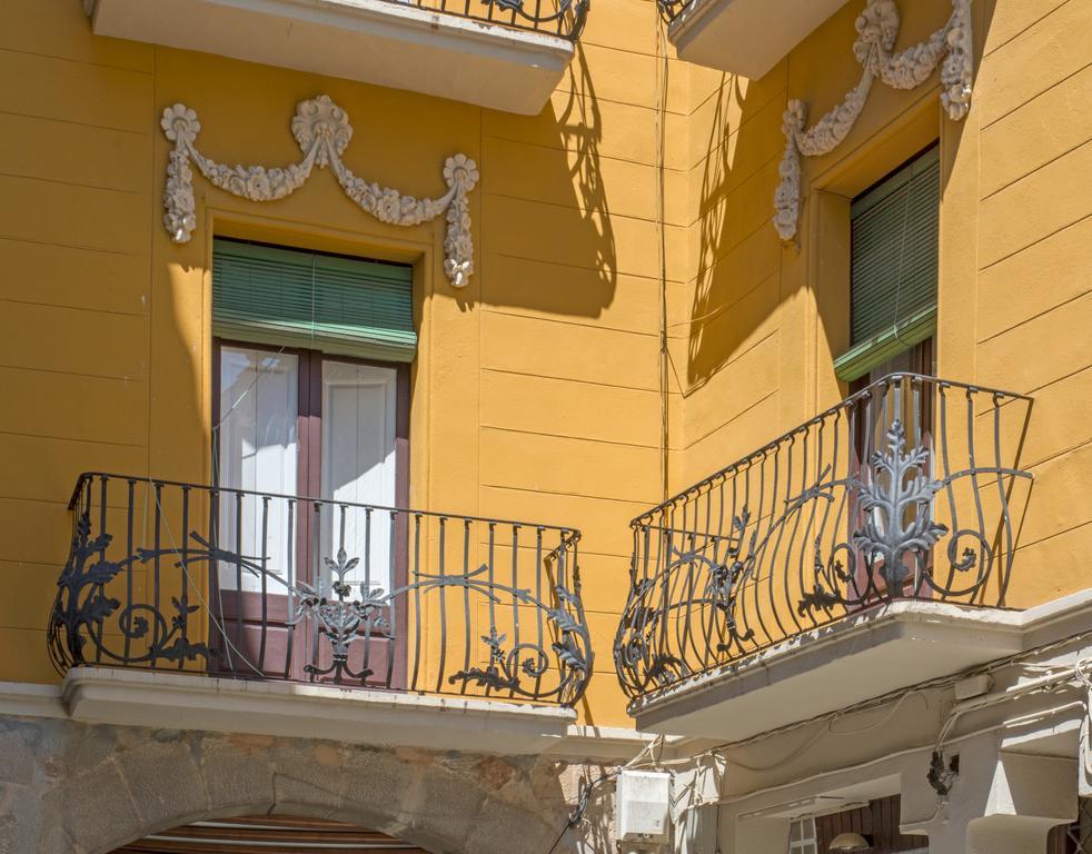 Bed and Breakfast Cal Comabella Balaguer Exterior foto